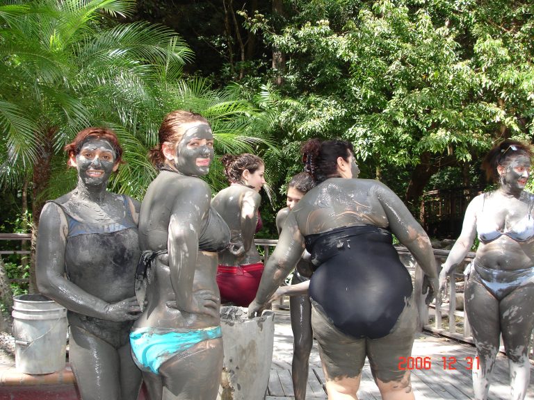 costa rica women retreats